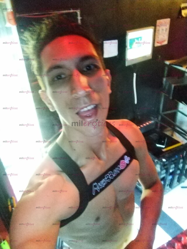 FOTOS DE ANTONIO ESCORT MASAJISTA, VERSATIL, CULEO CON PASION