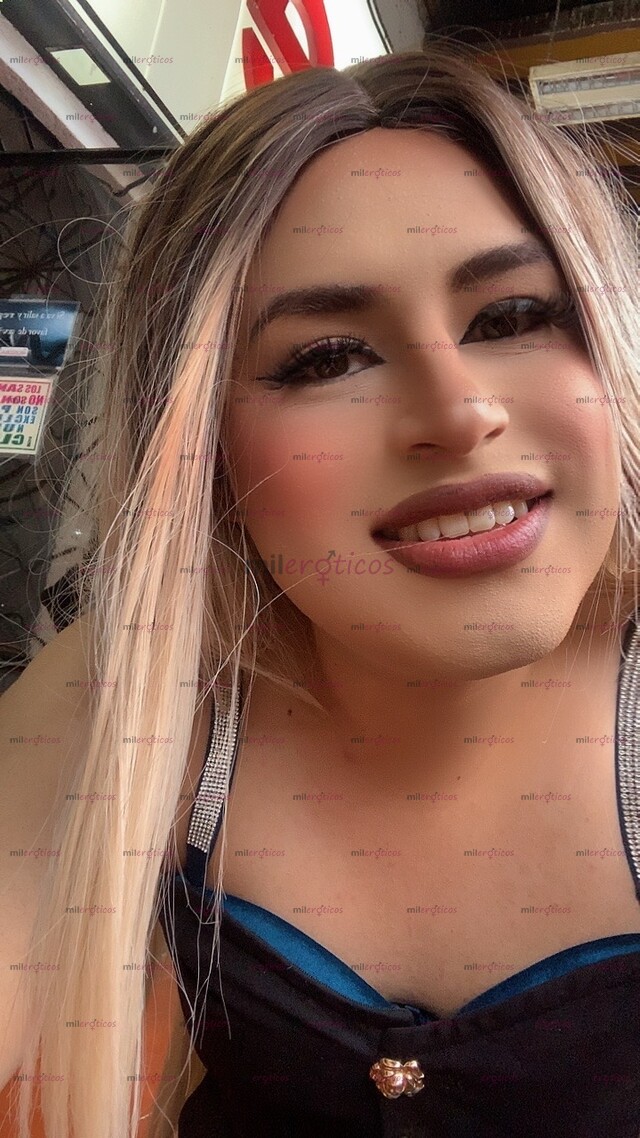 FOTOS DE CHICA TRANS EN TRANSICIÓN: COMPLACIENTE, MUY ARDIENTE Y CARIÑOSA