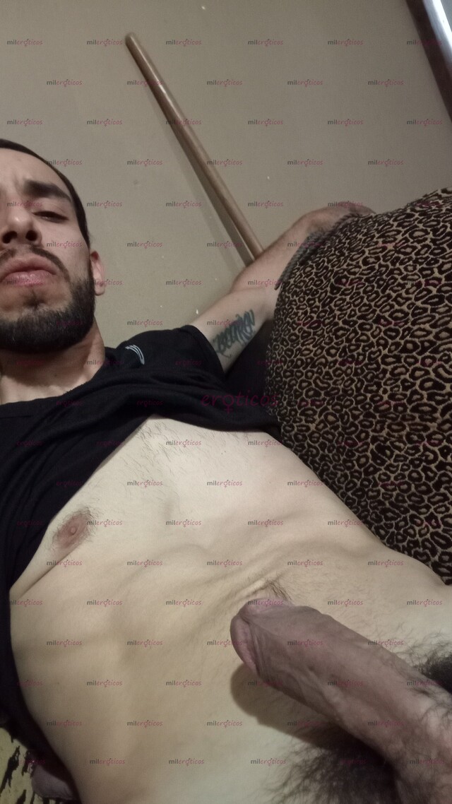 FOTOS DE CULICHI FLAQUITO Y ALTO, BARBONCITO, EXPERTO EN BESOS,ME GUSTA COMPLACER,