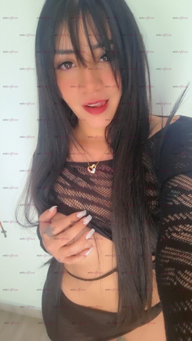 FOTOS DE LA MAS TOP YA EN RESTREPO!! BLANQUITA FLAQUITA Y TETAS NATURALES
