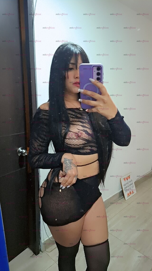 FOTOS DE LA MAS TOP YA EN RESTREPO!! BLANQUITA FLAQUITA Y TETAS NATURALES