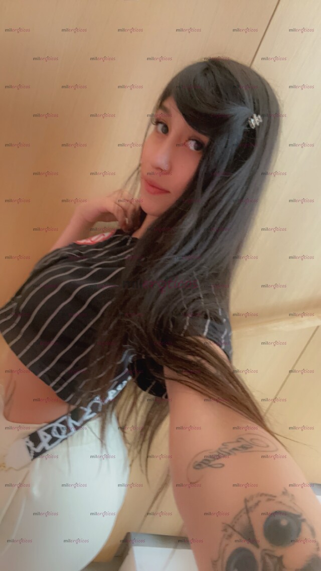 FOTOS DE SÚPER FEMENINA , MUÑEQUITA TRANS DE LUJO , ENGLISH SPANISH