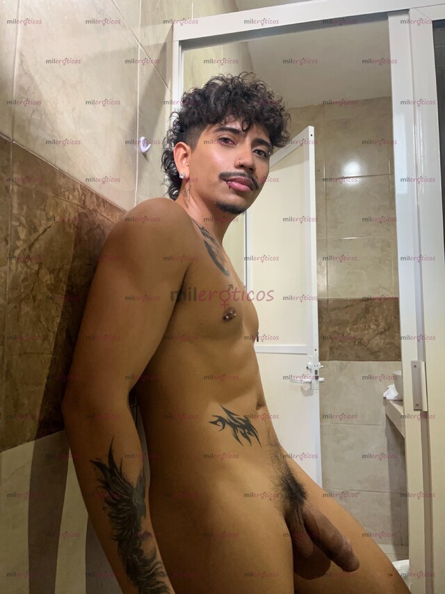 FOTOS DE ANDRÉ UNIVERSITARIO DE 23 AÑOS , SEXY Y ATRACTIVO
