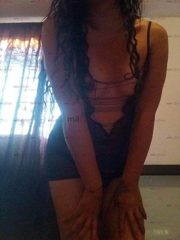 FOTOS DE BRISIA VERGONA VERSÁTIL TRATO DE NOVIOS BESO NEGRO TRIOS ETC
