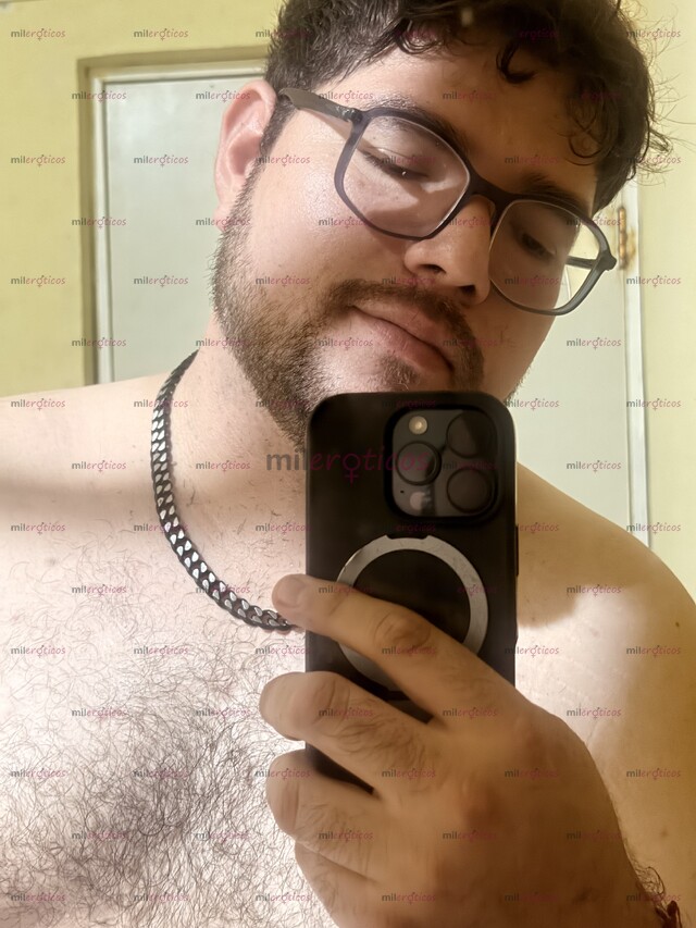 FOTOS DE ALTO, BARBÓN Y GORDITO, SOY NUEVO EN ESTE AMBIENTE
