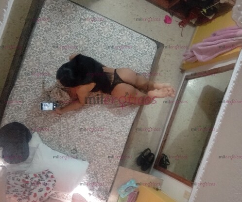 FOTOS DE PREPAGO PELI NEGRA COMPLACIENTE DISPONIBLE PARA HOMBRES SOLVENTES