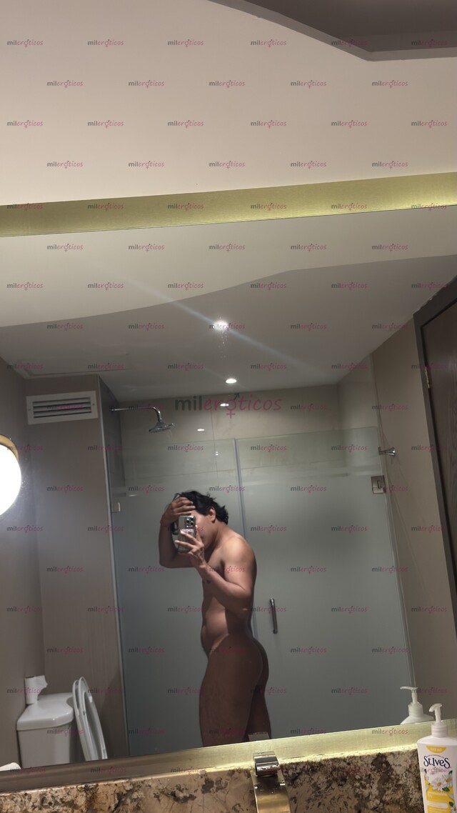 FOTOS DE HOLA SOY CÉSAR 28 AÑOS PASIVO DISPONIBLE PARA PASARLA BIEN