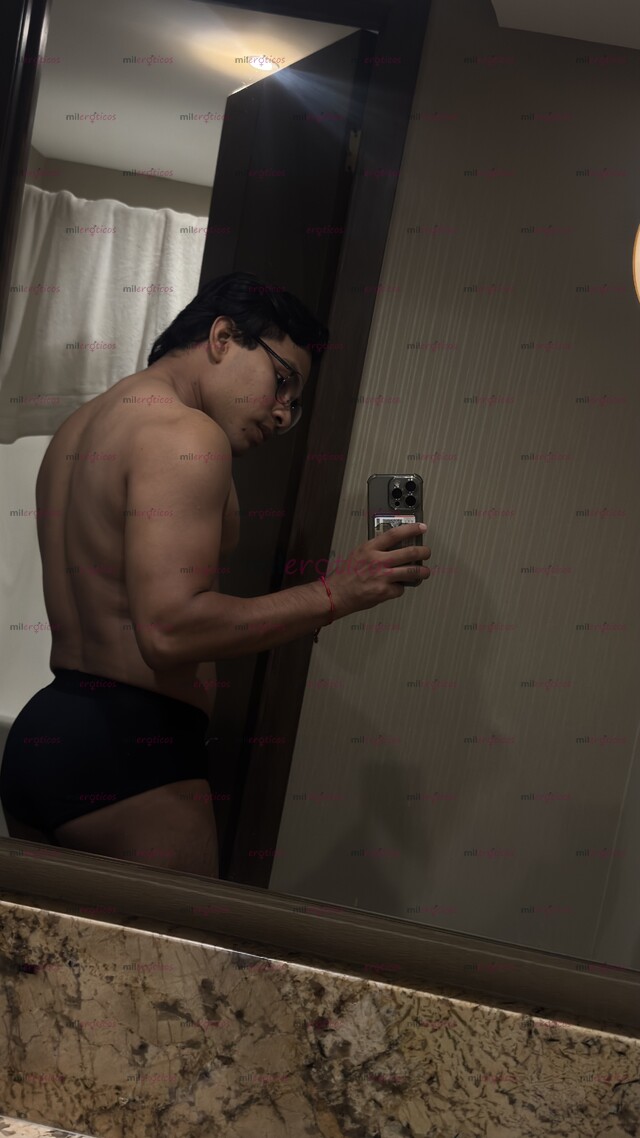 FOTOS DE HOLA SOY CÉSAR 28 AÑOS PASIVO DISPONIBLE PARA PASARLA BIEN