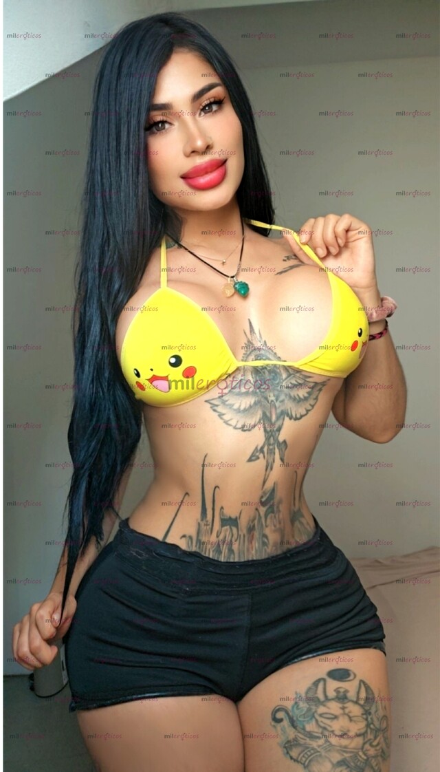 FOTOS DE RICA PELI NEGRA DELGADA DE OJOS ENCANTADORES & TETAS GRANDES Y REDONDAS RECIEN
