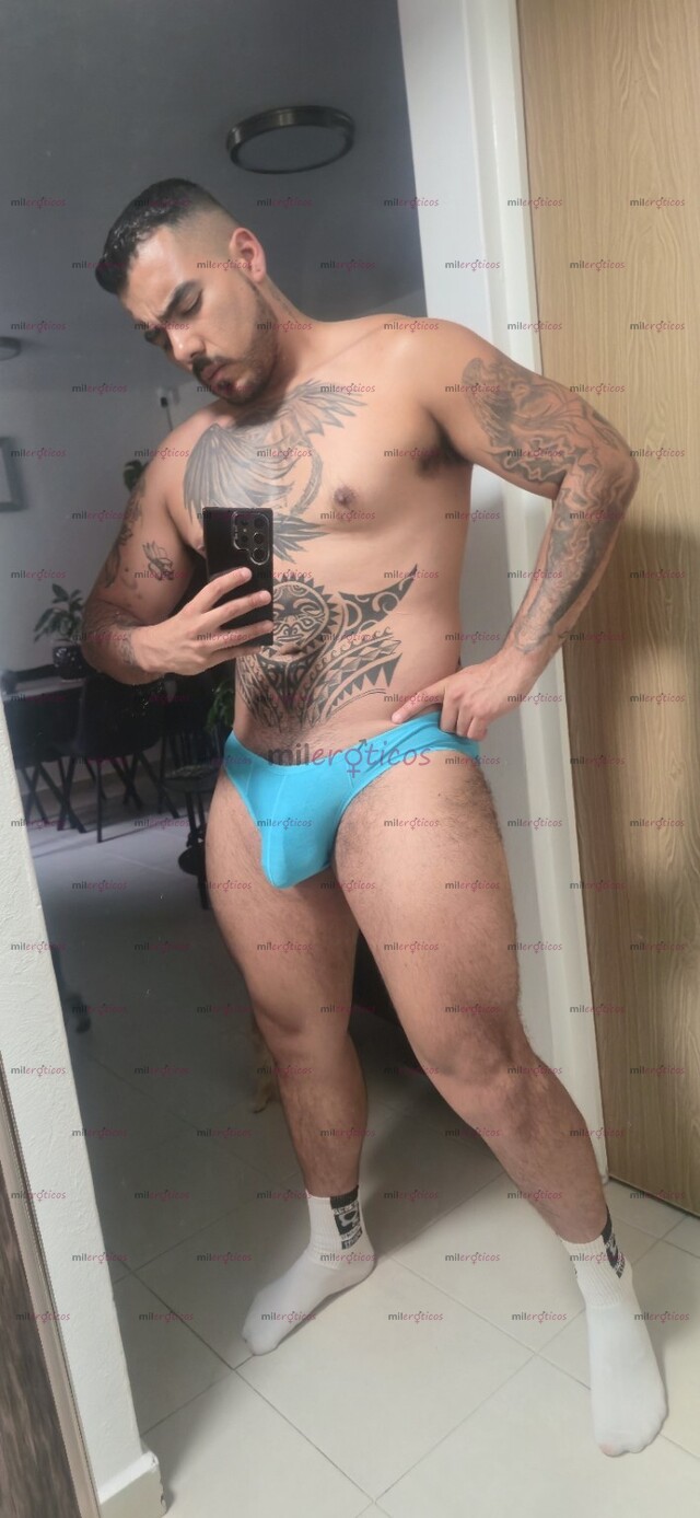 FOTOS DE BARBON , ACTIVO Y DOMINANTE. AMANTE DE BUENOS CULOS.