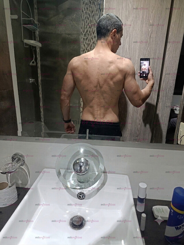 FOTOS DE HOMBRE LIBRE SOLTERO QUIERE CONOCERTE EN BOGOTA.