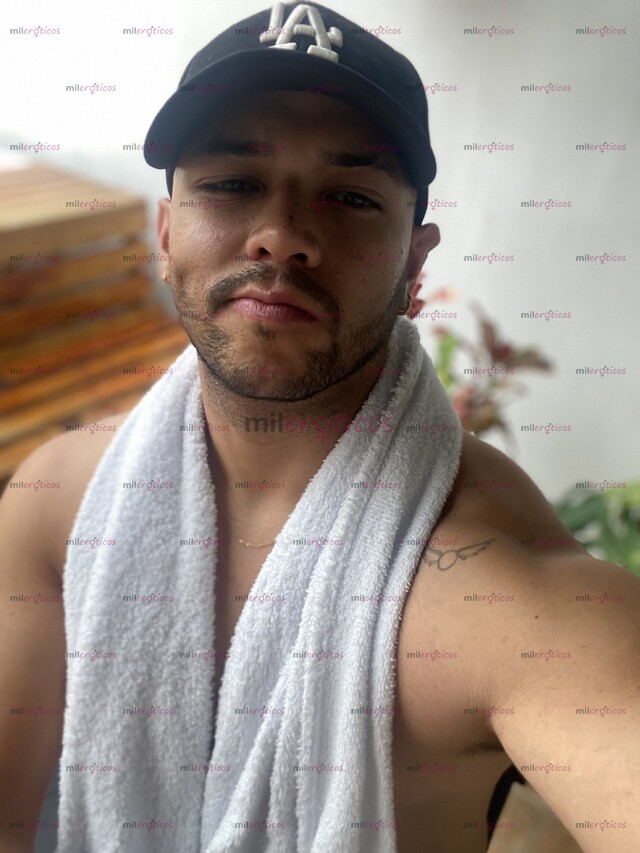 FOTOS DE MORENO CALIENTE SIEMPRE CON GANAS, MASAJISTA MORBOSO