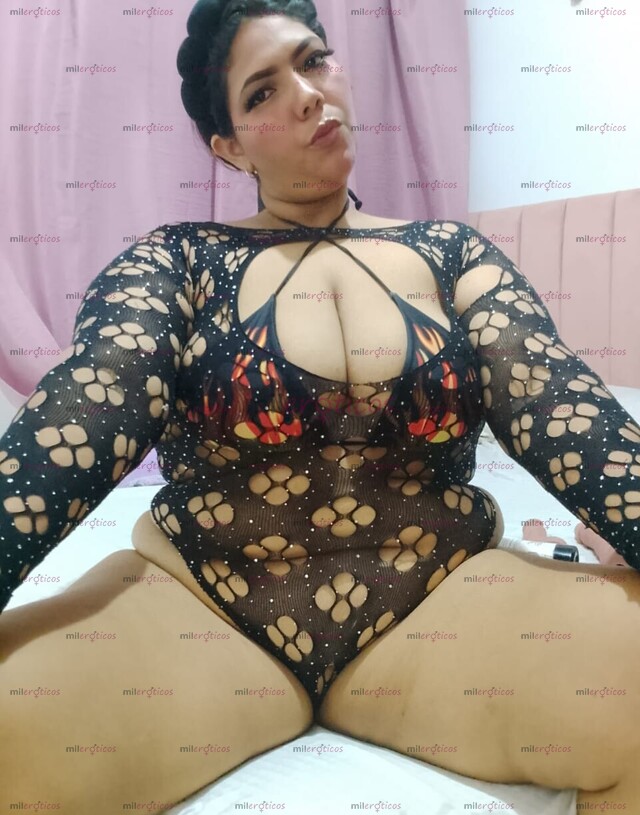 FOTOS DE UNICAMENTE DOMICILIOS, PODRAS SABOREAR MIS ENORMES TETAS Y MI VAGINA BIEN HUMEDA