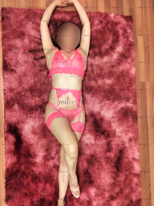 FOTOS DE RICA GÜERITA, FLAQUITA, COMPLACIENTE!! LISTA PARA CUMPLIR TODAS TUS FANTASÍAS!!