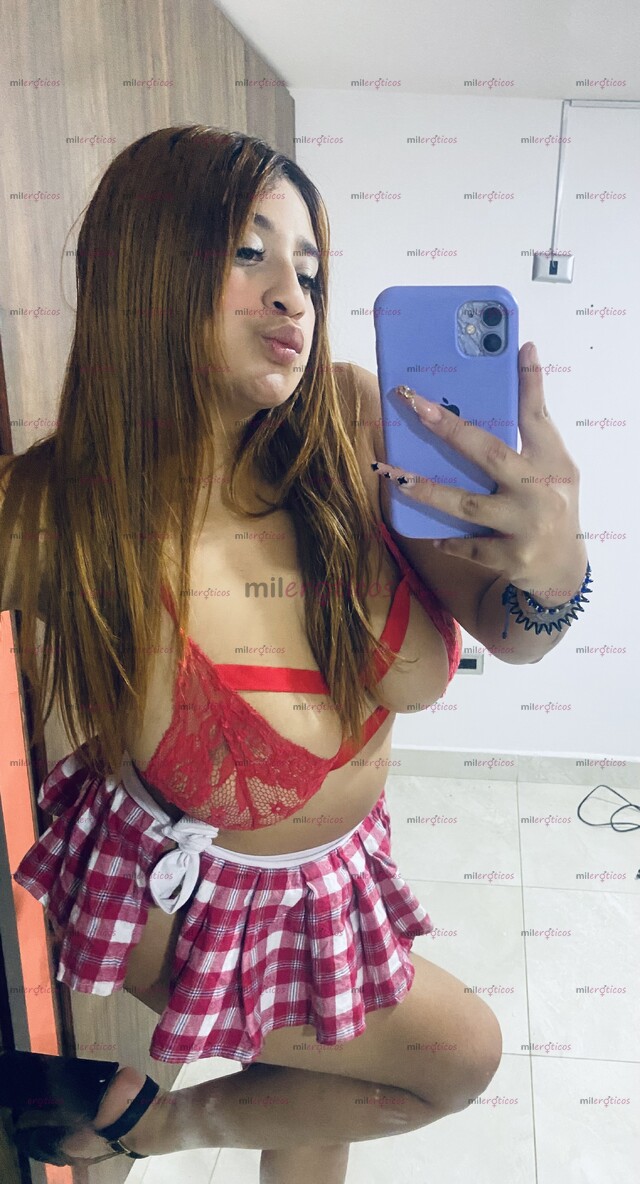 FOTOS DE HOLA MIS AMORES, VENGO QUE LA PASEMOS RICO CON MIS SERVICIOS EXCLUSIVOS
