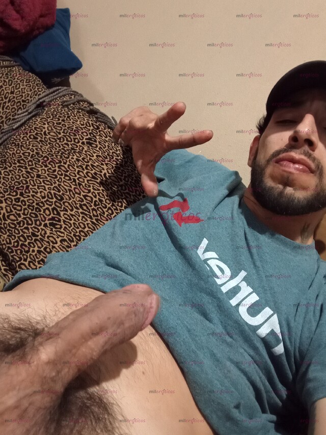 FOTOS DE SINALOENSE FLAQUITO Y BARBONCITO, LOS MÁS PASIONALES HACIENDO EL AMOR