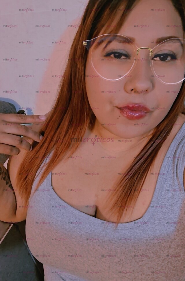 FOTOS DE NATALI UNA GORDITA BONITA CUERPO RIKO TETONA CULONA DISPONIBLE CON LUGAR