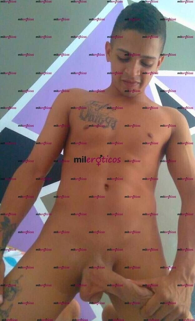 FOTOS DE CHICO VERGÓN OJOS CLAROS DISPUESTO A COMPLACER TUS FANTASIAS