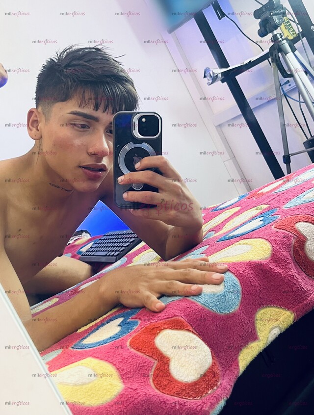 FOTOS DE PASIVO , LINDO CON BUEN CULO PARA TI CHICO SCORT