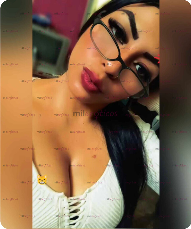FOTOS DE MORENA, DELGADA, GUAPA COMPLACIENTE CHICHONA