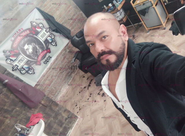 FOTOS DE MASAJISTA BARBERO DOMINANTE COMPLACIENTE MANDOR DE CULOS HAGO TU FETICHE REALID