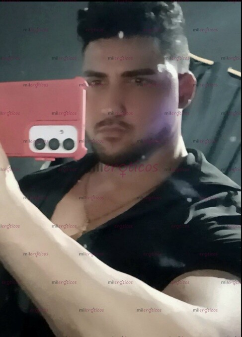 FOTOS DE SOY CUBANO BIEN CALIENTE Y 100 PORCIENTO VARONIL ESTOY AQUÍ PARA ROMPER TU CULI