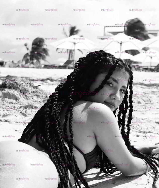 FOTOS DE LINDA COLOMBIANA PETIT SENSUAL EN MERIDA