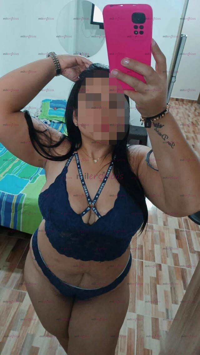 FOTOS DE TIERNA JOVEN Y MUY CALIENTE VEN POR MI VAGINA APRETADA CON CHUPADERA