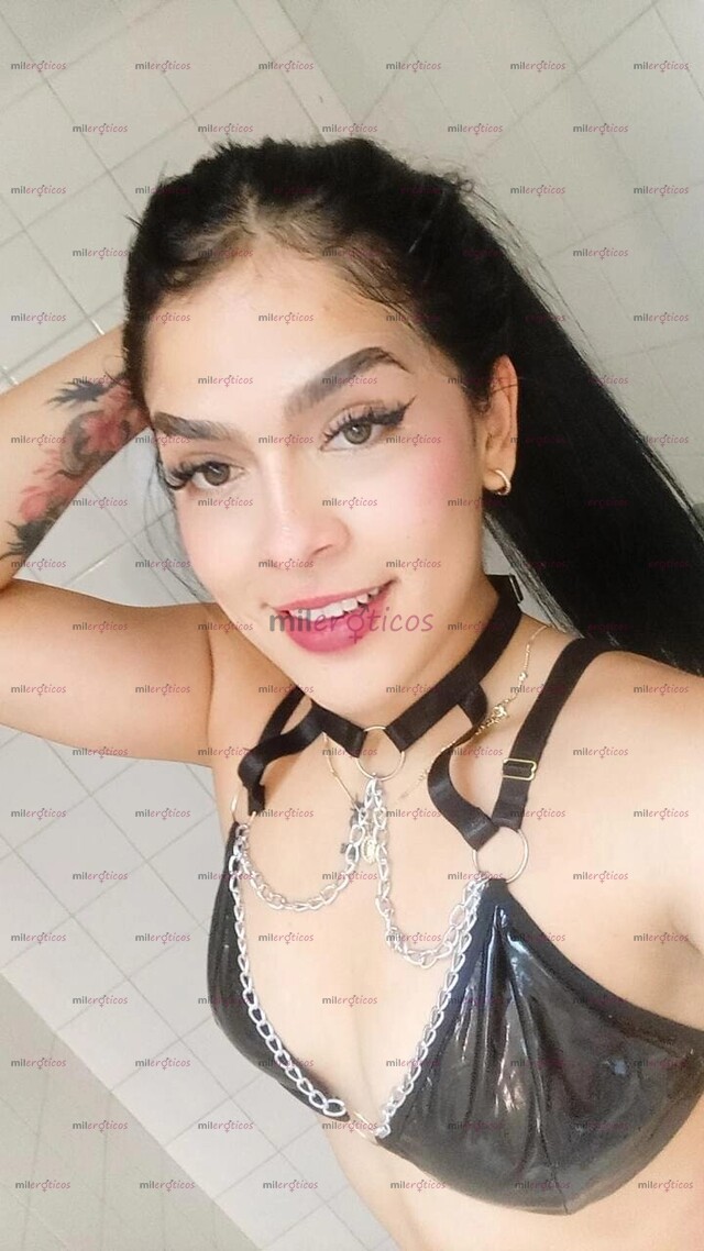 FOTOS DE SOLO DOMICILIOS, SOY SOFIA SCORT CON BUENA COLA EXTRECHA Y APRETADITA
