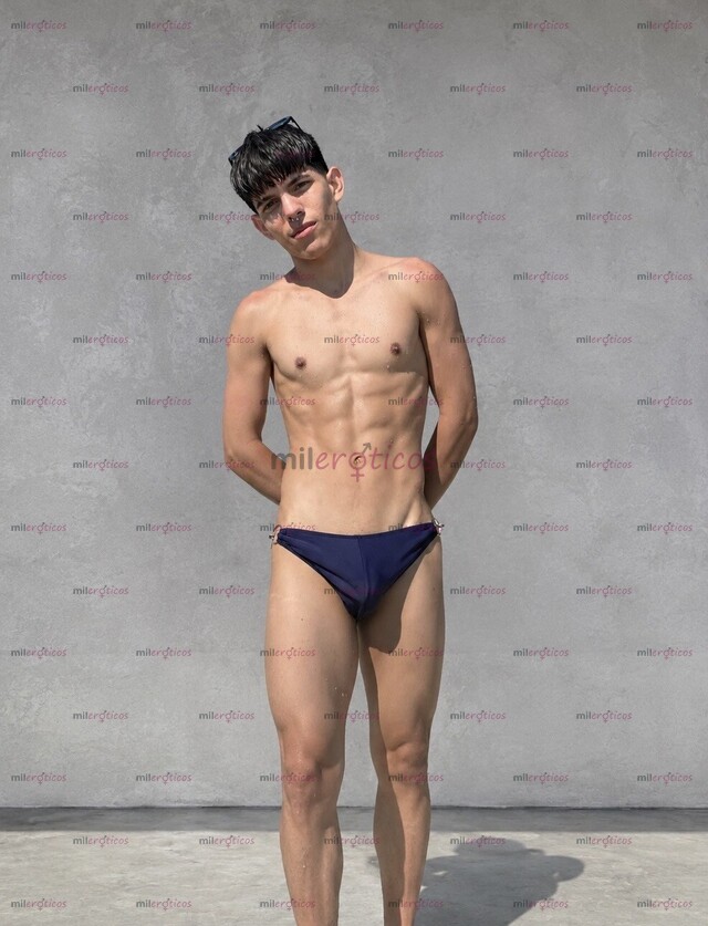 FOTOS DE JOVEN UNIVERSITARIO DISCRETO DOTADO ARRECHO 21CM