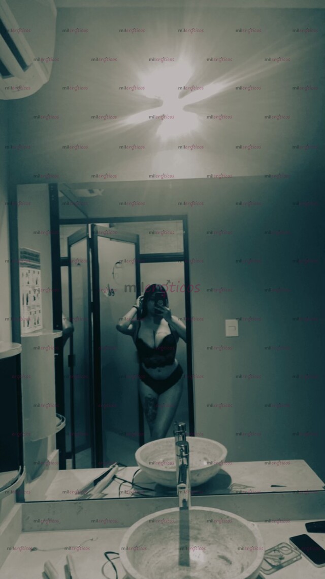 FOTOS DE HOLA,SOY CAMI NENA DE 19 AÑOS CHICHONA ADICTA AL PLACER SEXUAL..