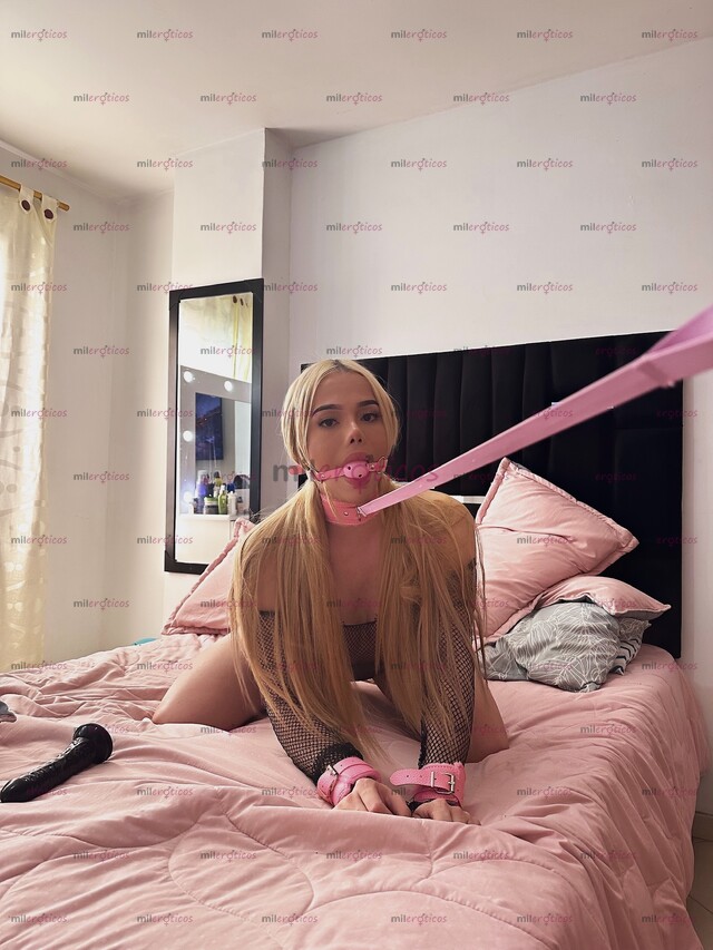 FOTOS DE HERMOSA NIÑA TRANS, TRAGONA Y AGUANTADORA, SOY LO QUE DESEAS COMERTE!