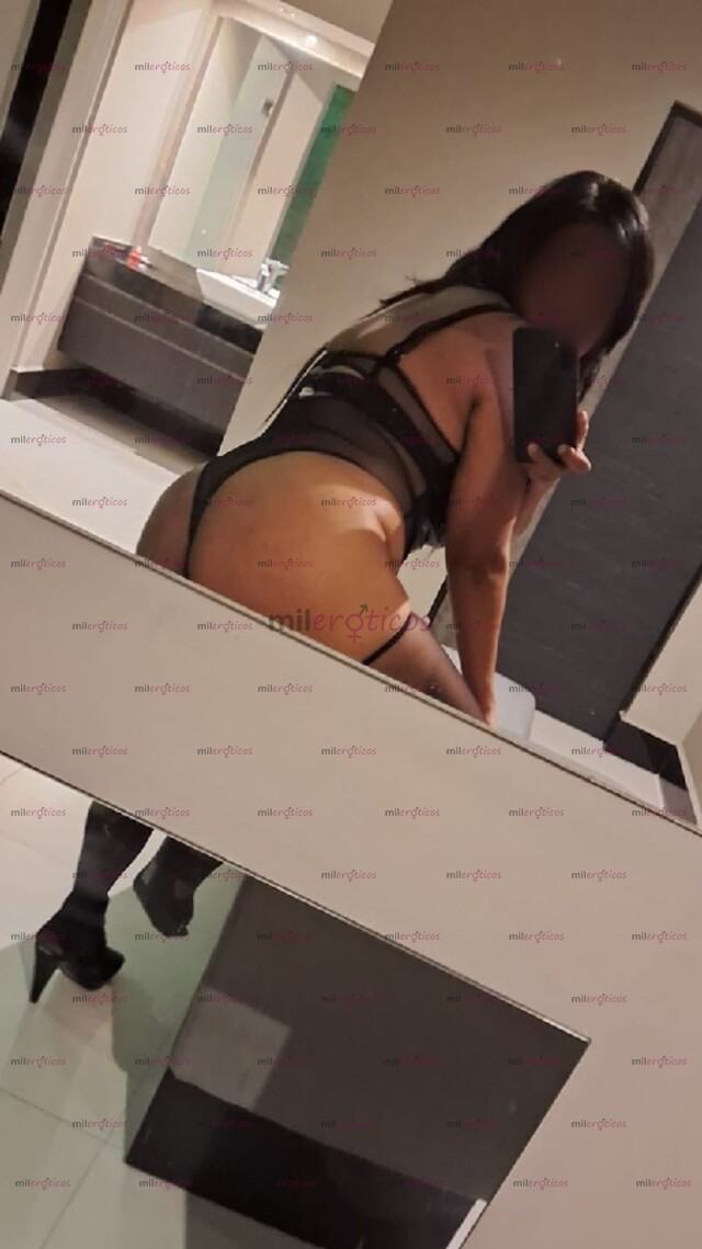 FOTOS DE HERMOSA MUJER, SEDUCTORA DISPUESTA A COMPLACERTE Y PASAR UN RICO MOMENTO.