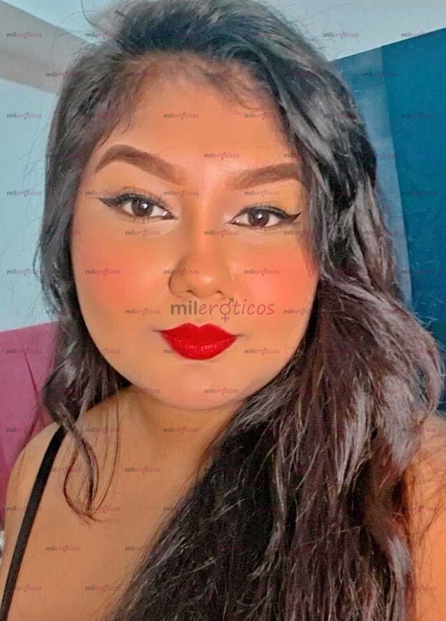 FOTOS DE CHICA CURVI ATREVIDA,CARISMATICA Y CALIENTE