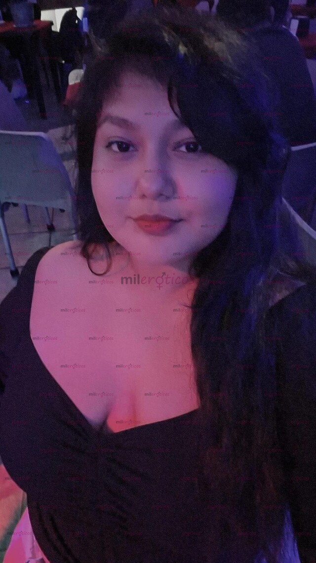 FOTOS DE CHICA CURVI ATREVIDA,CARISMATICA Y CALIENTE