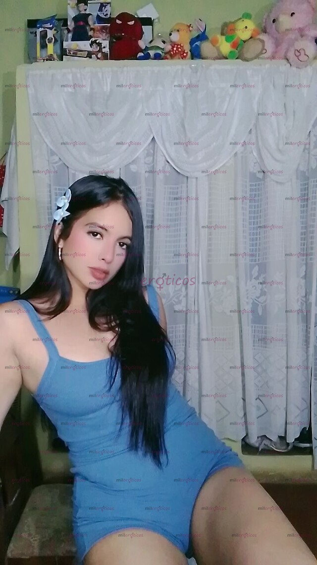 FOTOS DE MUJER FLACA Y DELGADA CON VAGINA ROSADA Y APRETADA