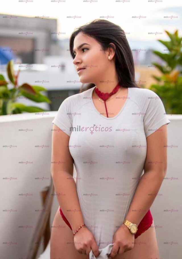 FOTOS DE HERMOSA EXTRANJERA, CHICHONA, CULONA HERMOSA, VOLUPTUOSA, RECIÉN LLEGADA, VIP