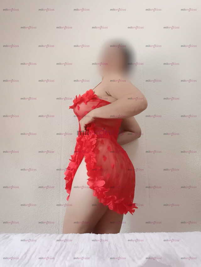 FOTOS DE SOY TU CHICA SOÑADA LINDA ATENTA COMPLACIENTE SÓLO LLÁMAME TE ESPERO