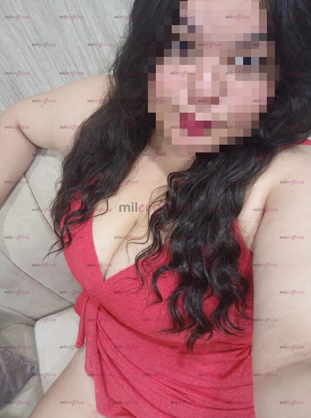 FOTOS DE CARA LINDA , BLANCA , BAJITA , GORDITA , PELO ONDULADO , TETONA Y CULITO RICO
