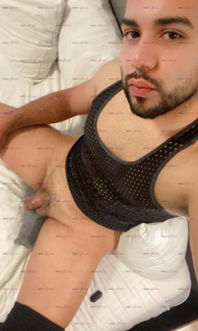 FOTOS DE LLEGA CHARLY CHICO SUPER CALIENTE PARA FOLLAR RICO!!!