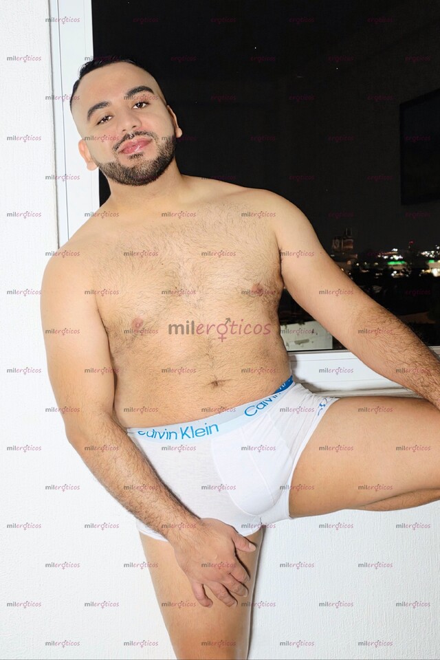 FOTOS DE LLEGA CHARLY CHICO SUPER CALIENTE PARA FOLLAR RICO!!!