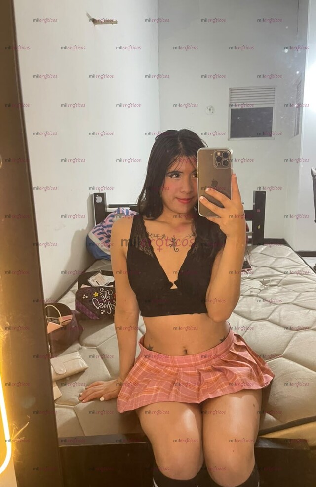 FOTOS DE STEFANY CHICA DELGADA NUEVA EN ESTE MUNDO VEN