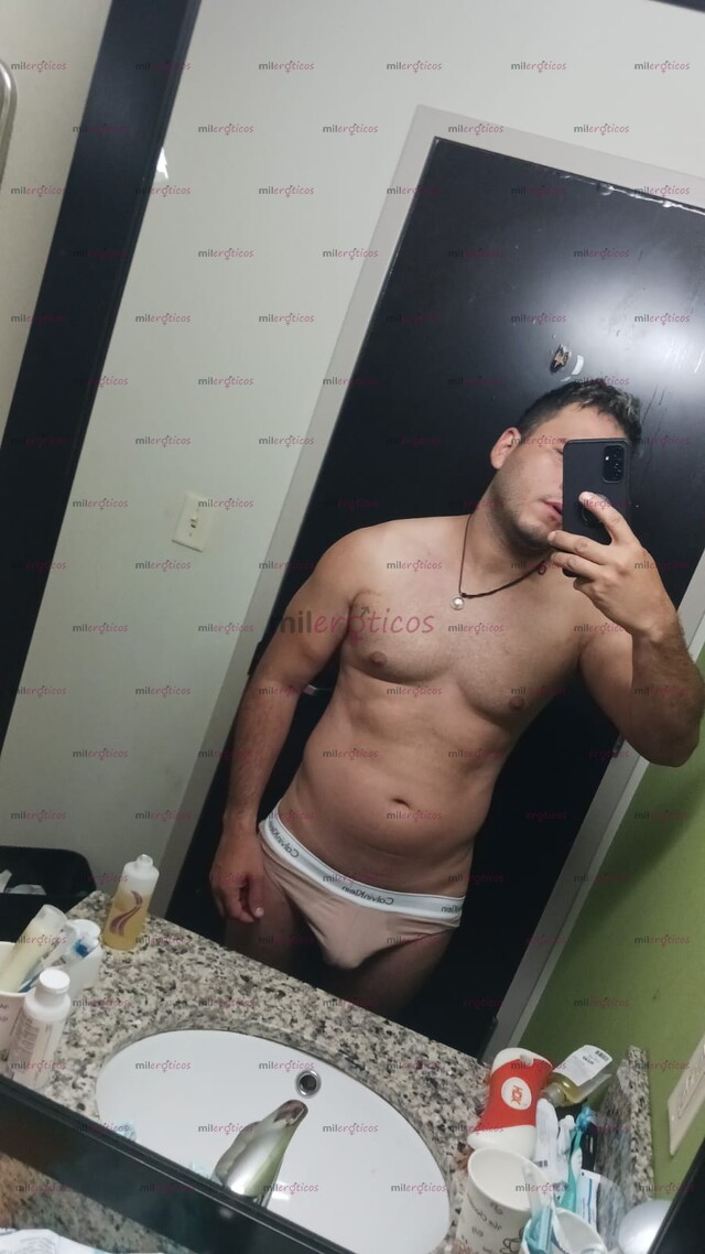 FOTOS DE HOLA SI ME LLAMO JESUS SI BUSCA UN HOMBRE SERIO DISCRETO NO DUDE EN LLAMAME