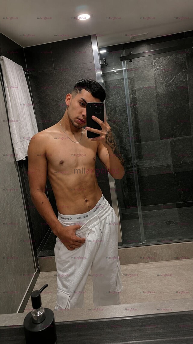FOTOS DE ACOMPAÑANTE MASCULINO PREMIUM BOGOTÁ DISCRECIÓN ELEGANCIA EXCLUSIVIDAD