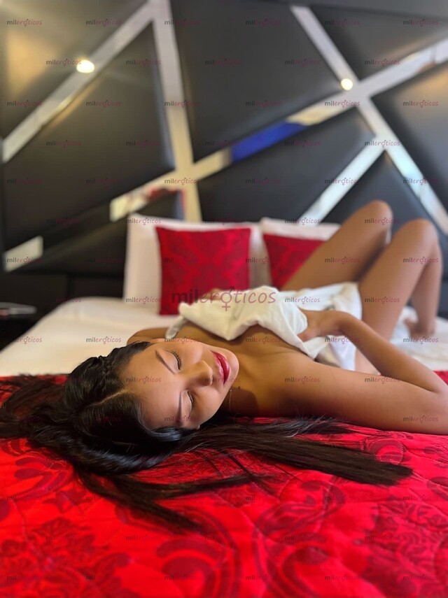 FOTOS DE LINA UNA FLACA DE INFARTO Y RICA CURVAS CON GANAS DE SEXO