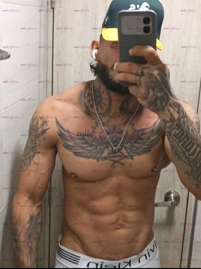 FOTOS DE ALADIN, FRÓTAME LA VERGA Y TE CUMPLO TUS DESEOS