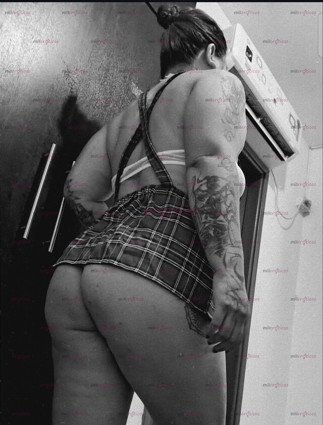 FOTOS DE VEN A COMER ESTE DELICIOSO CULO AMOR TE SACO TODA LA LECHITA