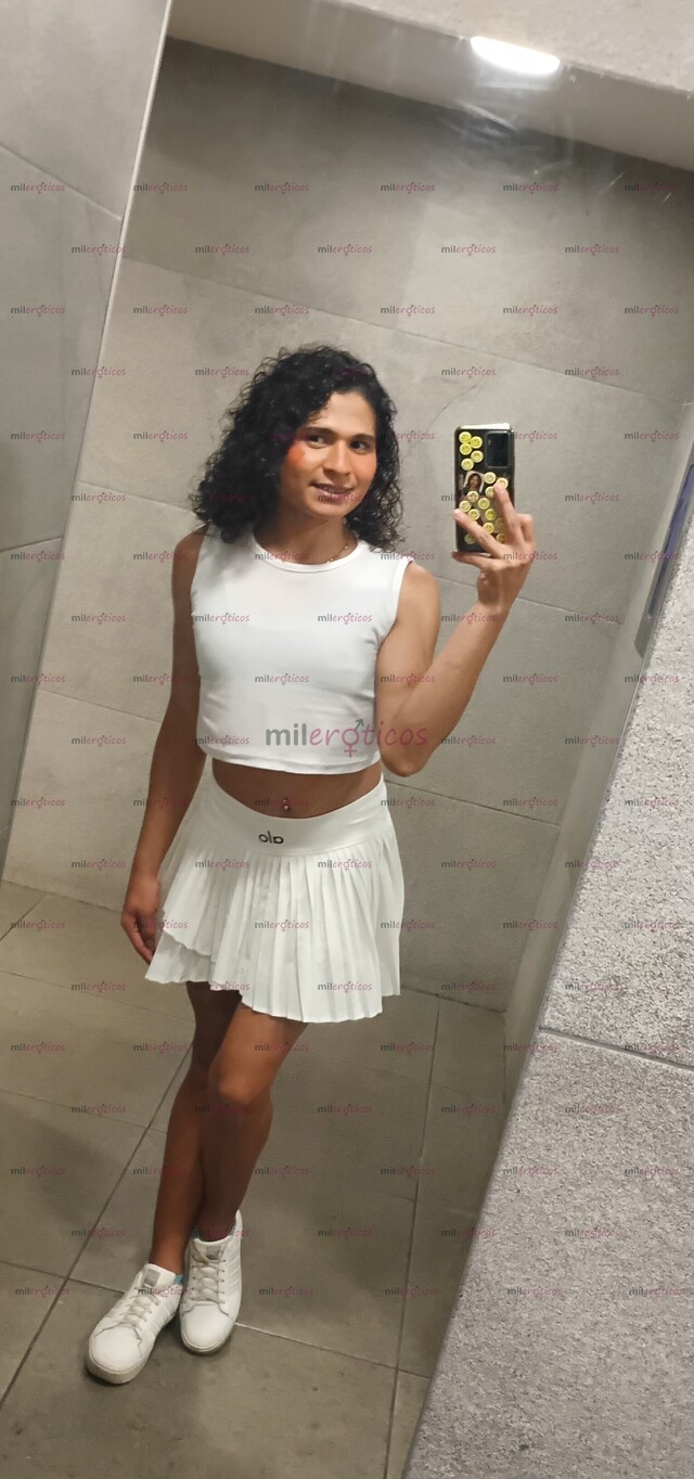 FOTOS DE HOLI TU BELLA NENA TRANS VENEZOLANA DISPONIBLE PARA TI FUL CALIENTE