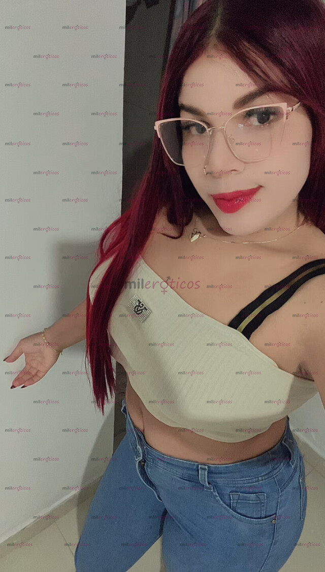 FOTOS DE SOY UNA NENA CALIENTE ATRACTIVA CON GANAS DE CUMPLIR TODAS TUS FANTASÍAS