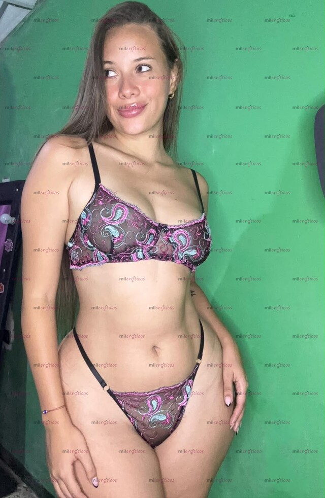 FOTOS DE 3MINX7000MIL CON CHIQUITA ARRECHA QUE QUIERE VERGA Y LECHE POR EL CULO
